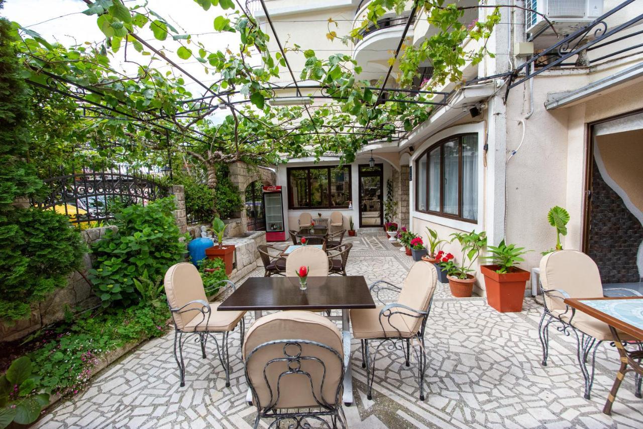 Guest house Saki