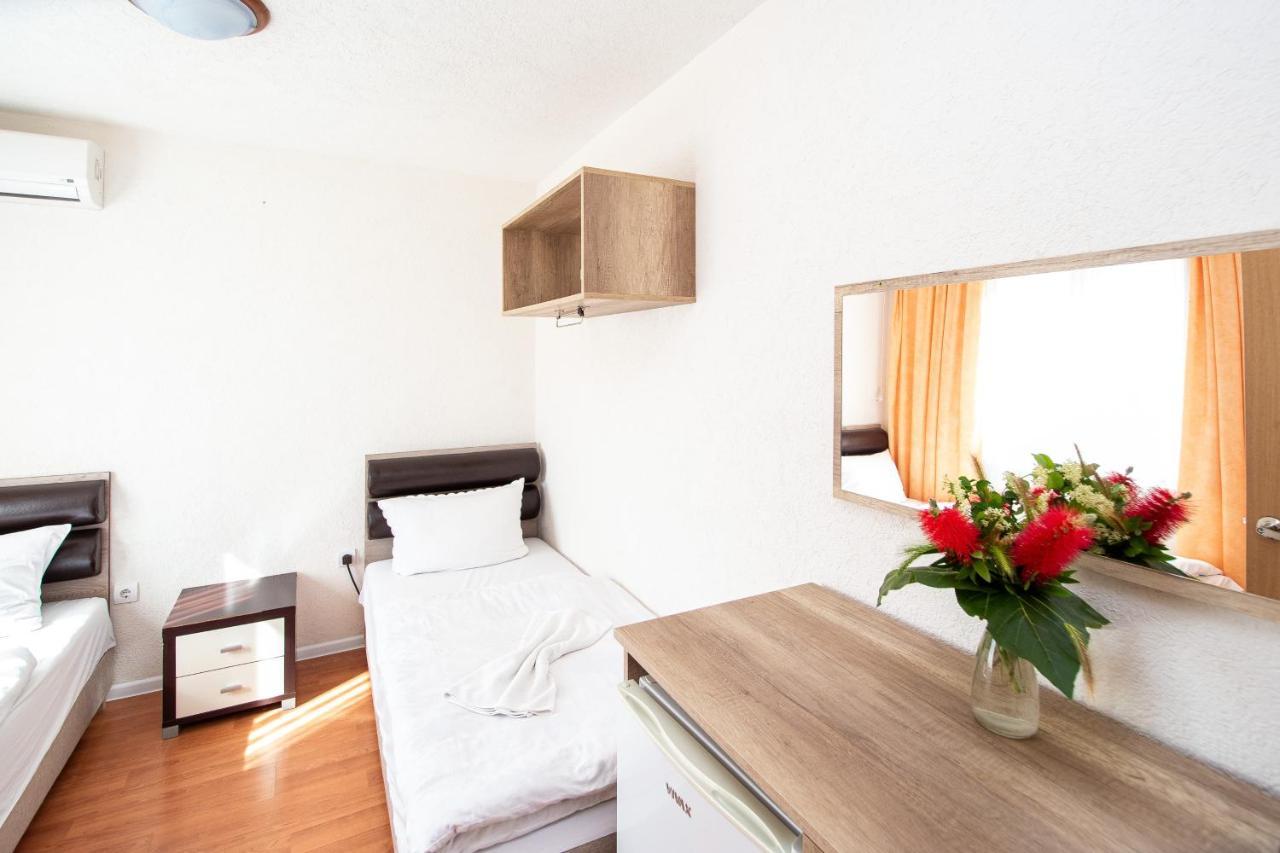 Saki Gostinjska kuća 3*